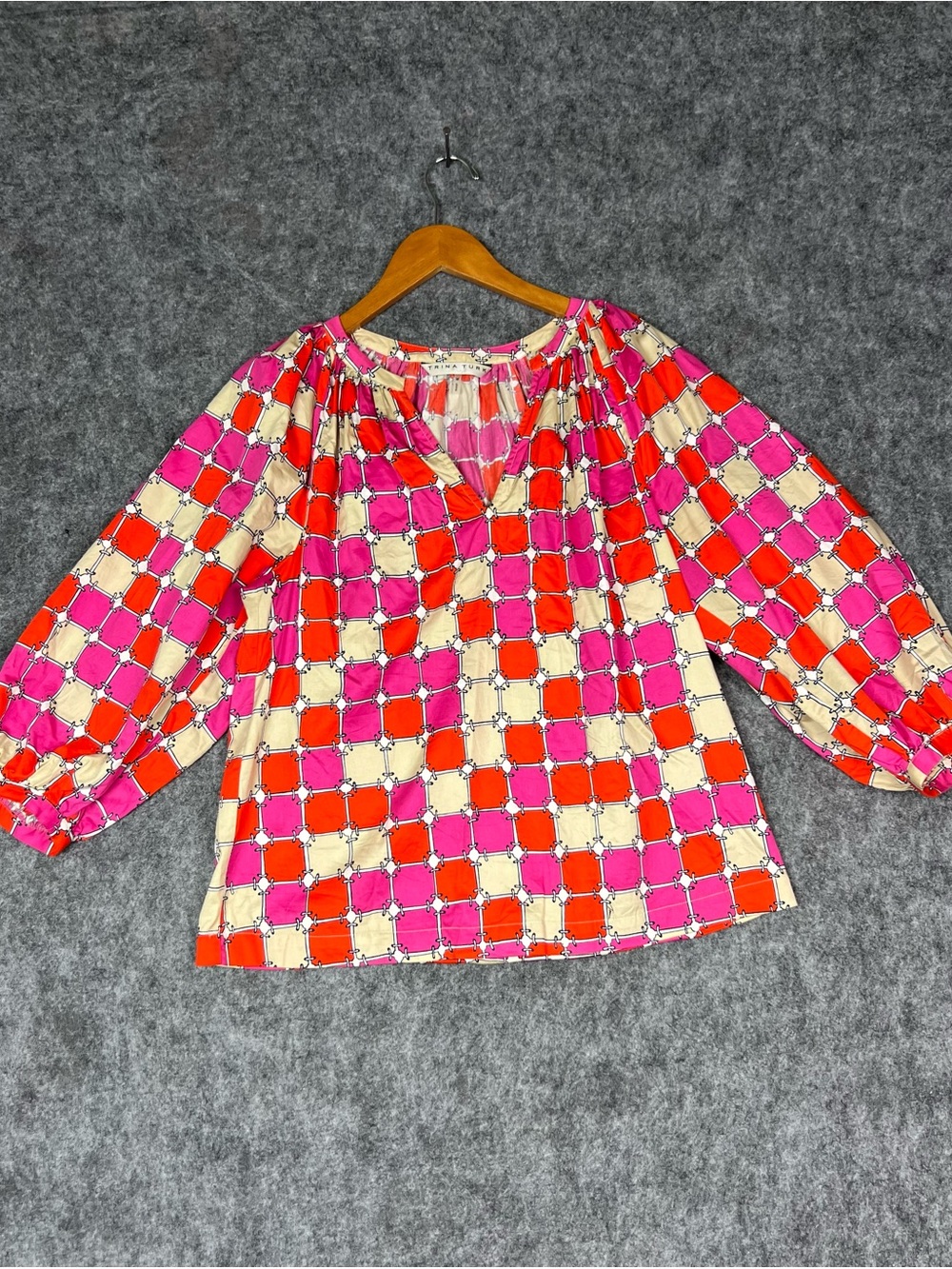 Trina Turk Size Medium Pink  Multi Color 100% Organic Cotton Tunic Blouse Top
